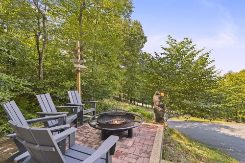 Amazing View ~5000ft, Golf Club 5 min, Sauna, Hot Tub, Wi-Fi, Game Room, Bonfire