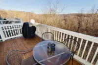 Spacious 4 Bed 4 Bath Condo at Seven Springs