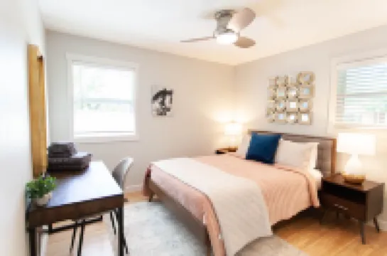 Newly Remodeled Home on the Arkansas River - 3 miles from Airport