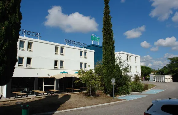 馬賽機場英式酒店