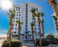 Vacation in Paradise! ~ Panoramic Gulf Views! Seasonal Beach Service Included! - Butik