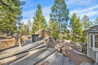 Red Rocks Retreat ~ Hot Tub, Game Room, Serenity