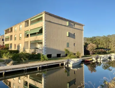 Apartment with Terrace, Garden and Parking Hotels near Saint-Florent