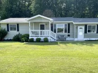 Cozy 3-bedroom house in Saybrook on the Lake 4.2 m. To GOTL, 10 m. Spire