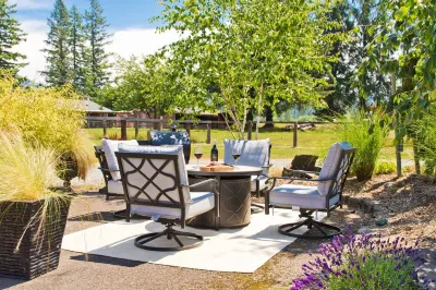 Mt Rainier & Crystal Mt is your back yard in the Town of Enumclaw