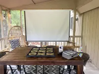 Peaceful Pines, luxury 4-bed, mid-century cabin