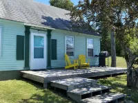 Quoddy Cottage over looking Passamaquoddy Bay Hotels in Eastport
