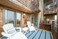 4319 Windswept- Oceanfront Villa! Beautifully Renovated! Spectacular Ocean View!