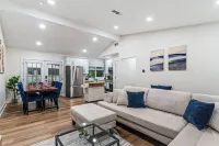 Spacious 3BD House - BBQ - Backyard Games & Sports