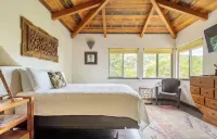 Escape to your private oasis Hotels in Hilo