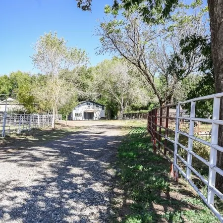 Historic Verde Dairy Near Old Town Cottonwood w/ River Access