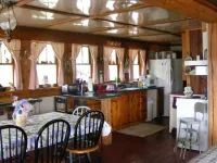 Large remolded hunting lodge with beautiful views of the Spring River Falls