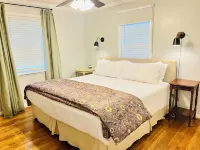 The Brewery District Bungalow Hotels near Birmingham–Shuttlesworth International Airport