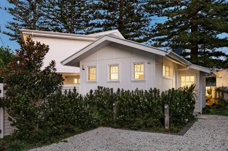 Absolute Beach Front House Panoramic Views