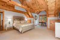 Chic Lodge 0.6m to Ski/Tube Resort+Winter Mtn Views - Kuntosalit