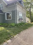 City of Lakes Carriage House