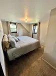 Charming 2 BR home  - newly renovated