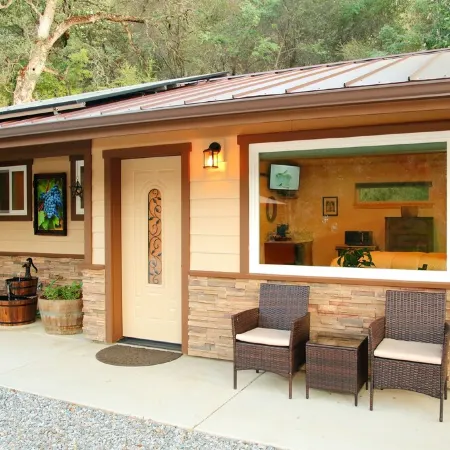 Red Mountain Suite 1 mile to Sequoia Natl Park!