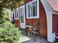 Josh’s Campton Cottage by the Pemi River in the White Mountains!