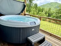 ⛰️ Newly Built Alpine Cabin 2023 - Mountain Views + Walk To Town - Hot Tub