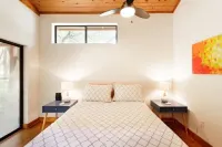 Chic Hill Country Oasis