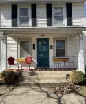 “our little retro scene” No cleaning fee and no Taxes all include.