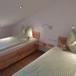 Neubau - Freundliche Fewo Bergblick Hotels in Hoslwang