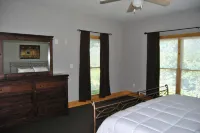 Popular South-Side - Mountain View- Paved to Front Doorfiber Optic  06/01/25 Hotels near Beasley Knob OHV Area