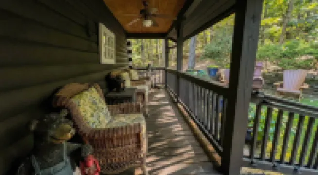 Visit Sparkleberry for Memorial Day - Fiber Wifi! - Close to Callaway Gardens