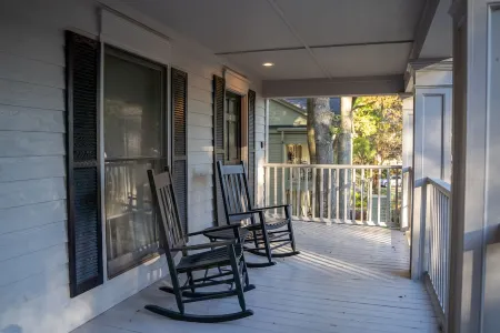 Golf and Beach Resort, 2BR, Pool