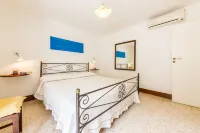 Rooftop house in the center, 2/4 guests, free illimited WIFI, free parking - balcony