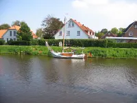 Beautiful roof-top house in the immediate vicinity of the marina. Hotels in Harlesiel