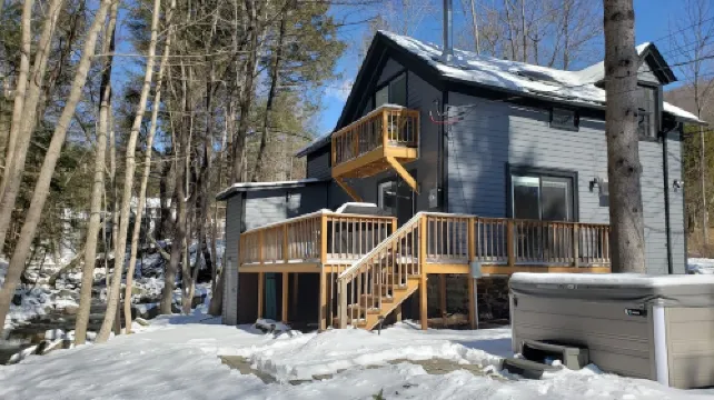 Stream Come True! Ski, hike, spa, flow, relax...