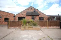 Tranquil country setting with private garden Các khách sạn ở Stafford