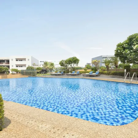 Courtyard Gurugram Downtown