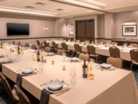 コートヤード バイ マリオット デンバー ダウンタウン デンバーのホテル