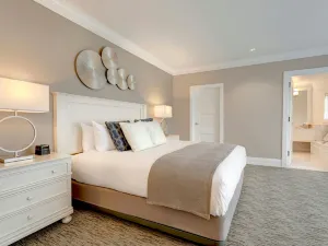 인 앳 베이 하버, 오토그래프 컬렉션