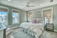 Gorgeous Inlet Beach Home close to 30A * 4 min walk to Beach * Bike to Rosemary