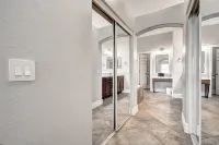 Spacious 4-bedroom house in marvelous Gilbert!