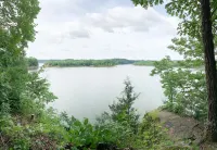 Heavenly Hideaway- Lakeview Cabin