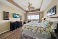 Relax in High-End Coastal Luxury at Harborview Grande - Private Pools