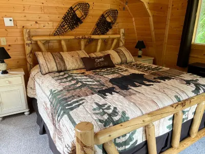 Beautiful Vacation Home On Lake Huron - WiFi, Beach Fire Pit, Bridge View Hotels near Voyageur Trading Post