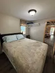 "Christine's Cabin" Great Place to Stay for Wine Trail Events