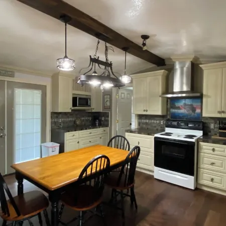 Waterfront 2 bedroom home-
