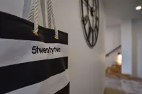 Luxury accommodation close to the beach and main street.