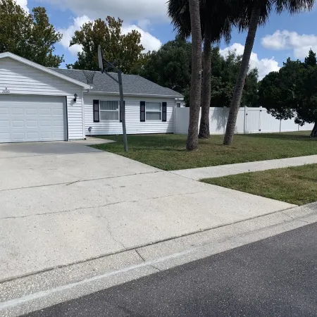 Vacation Home w/ HOT TUB, 2 MASTER BEDROOMS, HEATED POOL NEAR BEACHES!