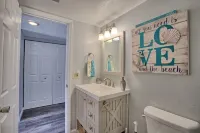 Beautiful freshly remodeled beachfront condo Hotels in Belleair Beach