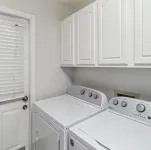 Cozy Island Escape! St. Simons Townhome- Feed the turtles from your Balcony