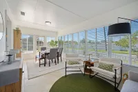 Lake Hunter Cozy Cottage, Sleeps 6, centrally located Hotels in Lakeland