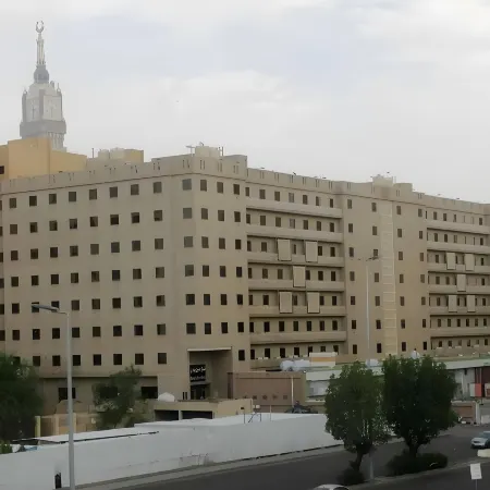 Hussein Beyari Hotel Makkah Отели рядом с достопримечательностью «Мечеть E Taneem»